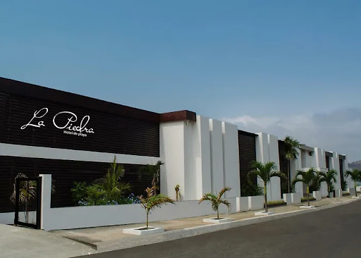 hotel-la-piedra